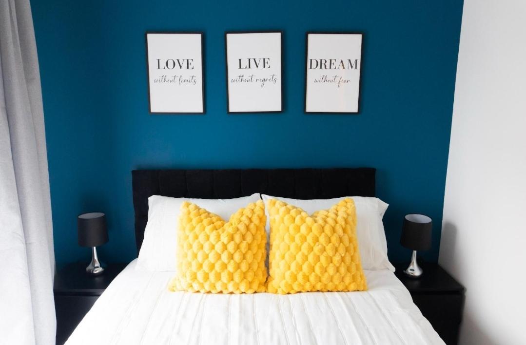 Stylish House With Private Parking Villa Glasgow Ngoại thất bức ảnh